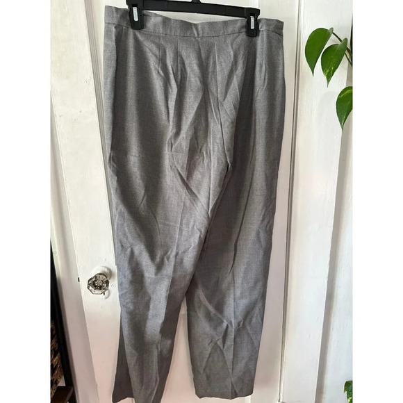 LL Bean women’s size 12 gray pants - Picture 7 of 8